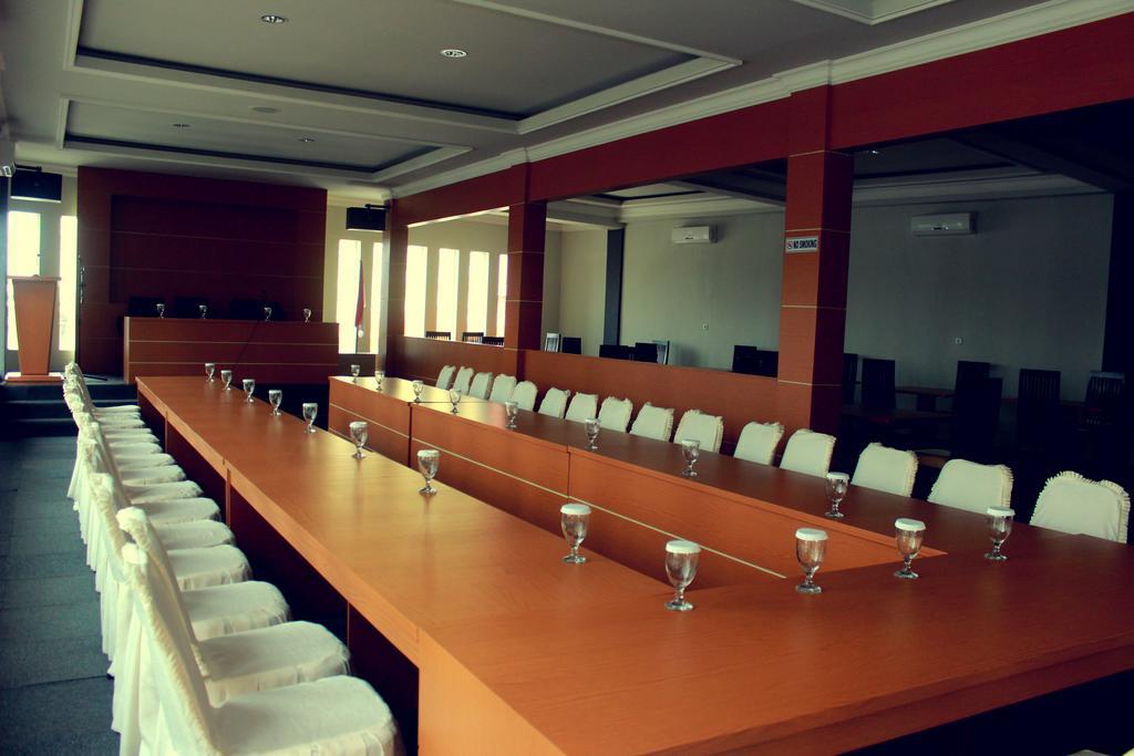 Raja Residence Jambi Ngoại thất bức ảnh